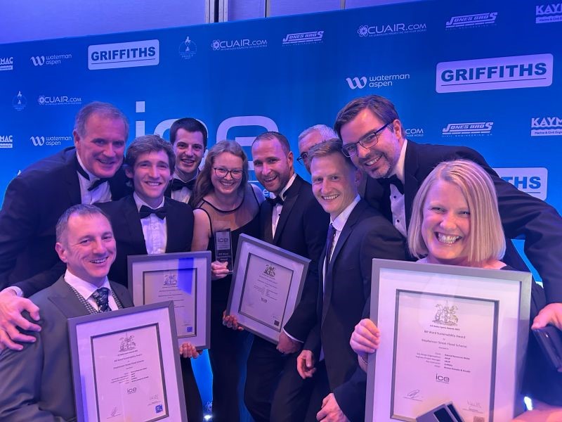 Project team collect the award